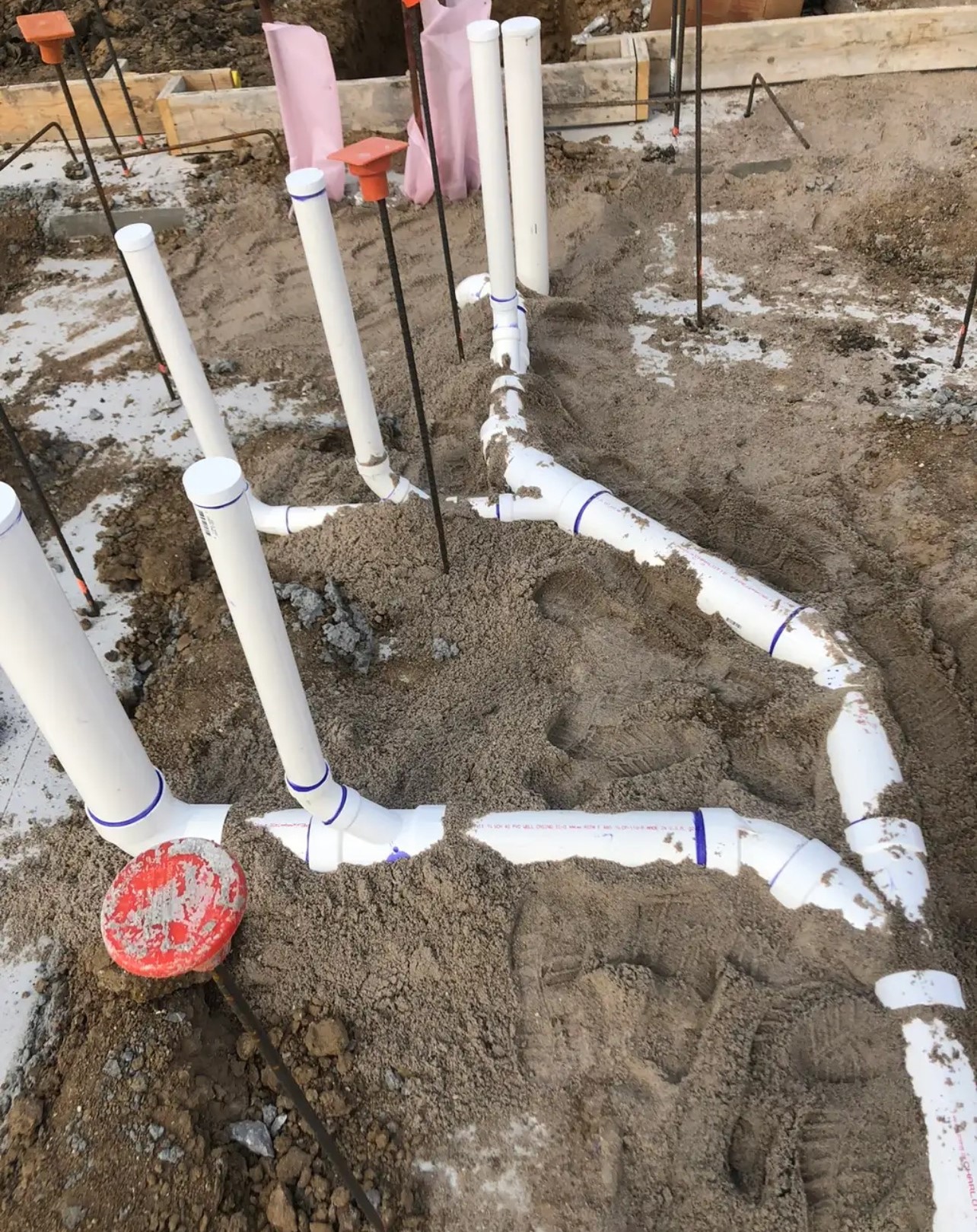 Underground waste for a concession stand